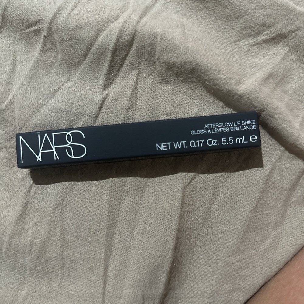 NARS Afterglow Lip Shine - Black Packaging